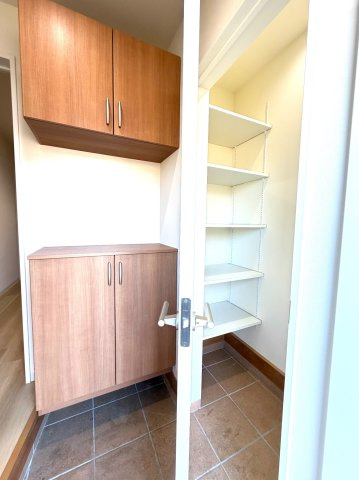 アルヴィータA棟の収納