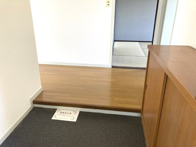 メゾン北鈴の玄関|ゆったりした玄関