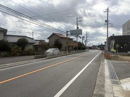 東広島市西条町田口字三升原の前面道路含む現地写真