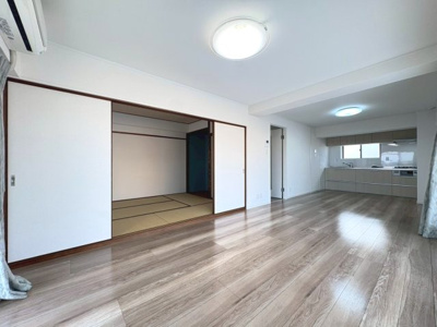 【内装】 | ツインワダ