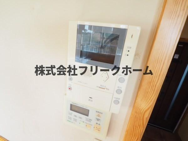 三鷹市新川３丁目の賃貸マンションのセキュリティ