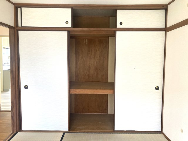 すずらん台コートの収納|大きな押入れを完備