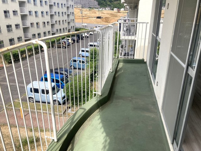 すずらん台コートのバルコニー|日当たりの良いバルコニー