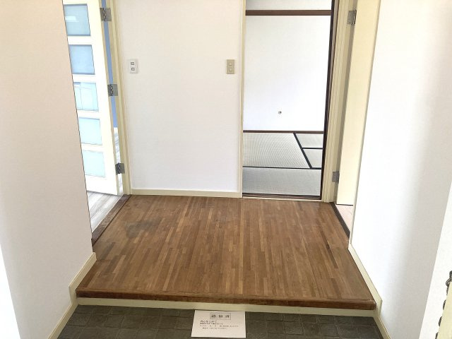 すずらん台コートの玄関|ゆったりした玄関