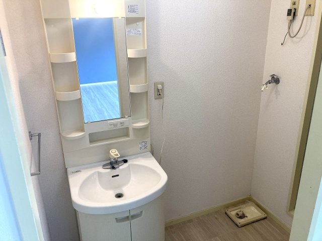 すずらん台コートの洗面所|人気の独立洗面台