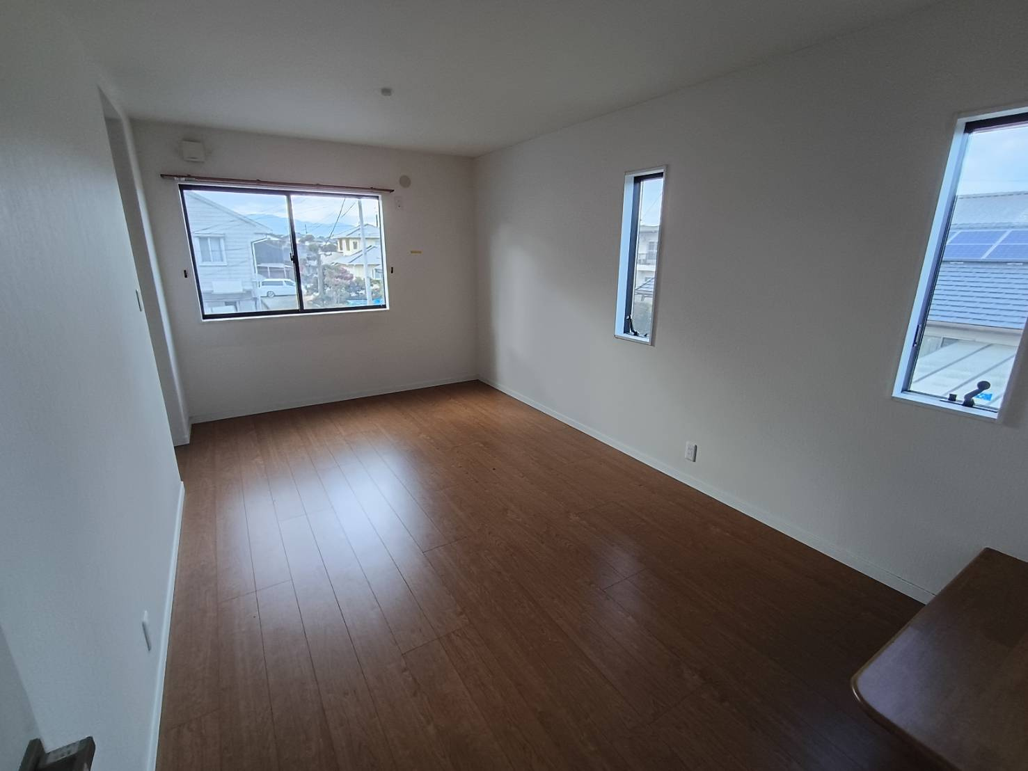 西条市古川甲303-10　中古戸建の洋室