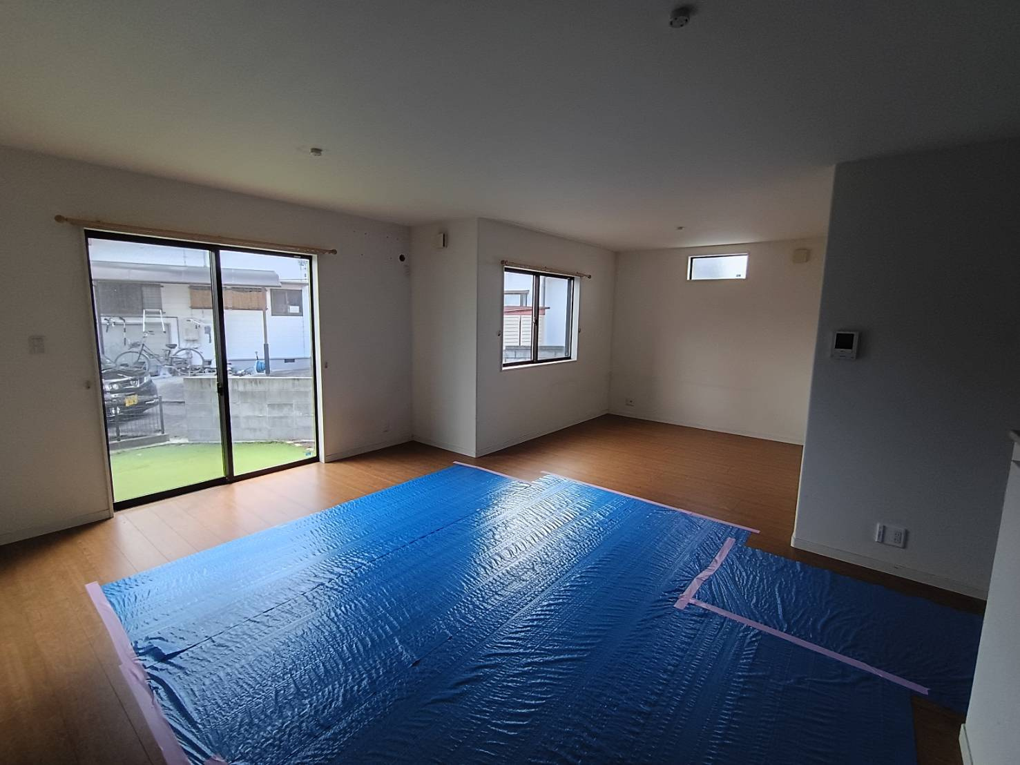 西条市古川甲303-10　中古戸建の居間・リビング