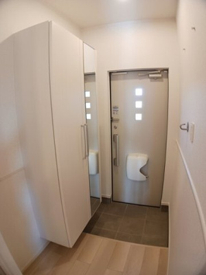 【玄関】 | エクスプローラー