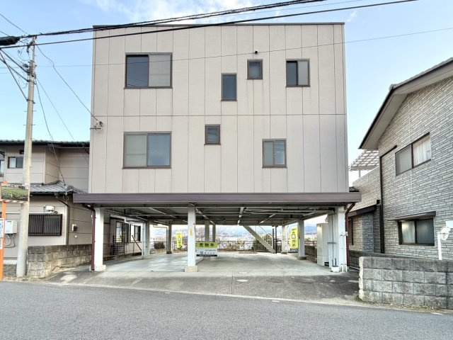 【中古戸建】富岡市黒川1期の外観|■外観|シンプルで洗練されたデザインは住まう人の色に染まり、個性を映し出します♪本日見学可能(*＾＾*)