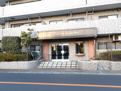 ライオンズマンション狭山第３のエントランス|エントランス外観　※2025年1月撮影