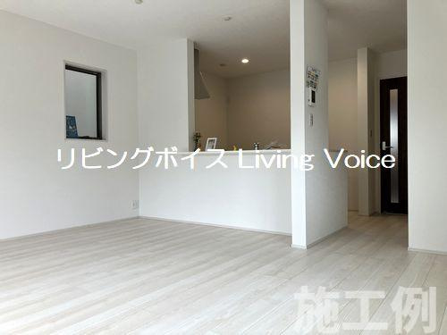 【居間・リビング】 | 【仲介手数料０円】相模原市南区上鶴間本町6丁目　新築一戸建て | 相模原市南区上鶴間本町6丁目　新築一戸建て