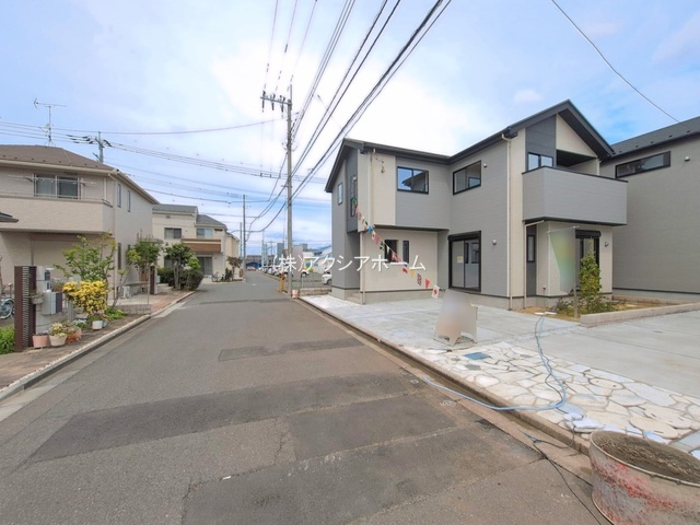 所沢市東狭山ケ丘3丁目・全5棟　新築一戸建　1号棟の前面道路含む現地写真|2026年4月24日撮影
