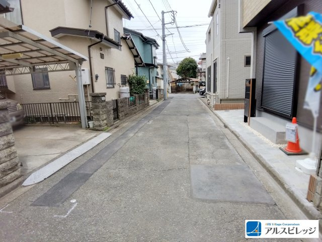 新築／志木市下宗岡4丁目　2期　全1棟の前面道路含む現地写真|南側幅4.2ｍ