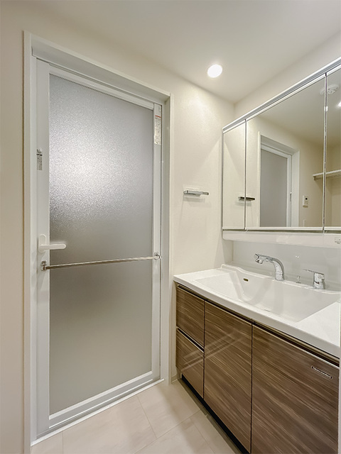 フロンティアレジデンス錦糸公園の洗面所|※写真は同タイプ住戸です。