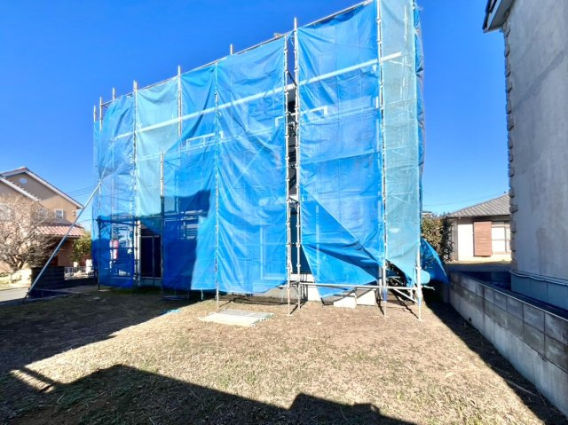 【中古戸建】伊勢崎市西久保町1丁目の外観|■外観｜土日のご見学はもちろん、平日・夜間のご案内も大歓迎です♪「今から見たい」や「仕事終わりに見たい」にもご対応できますのでお気軽にお問い合わせください♪