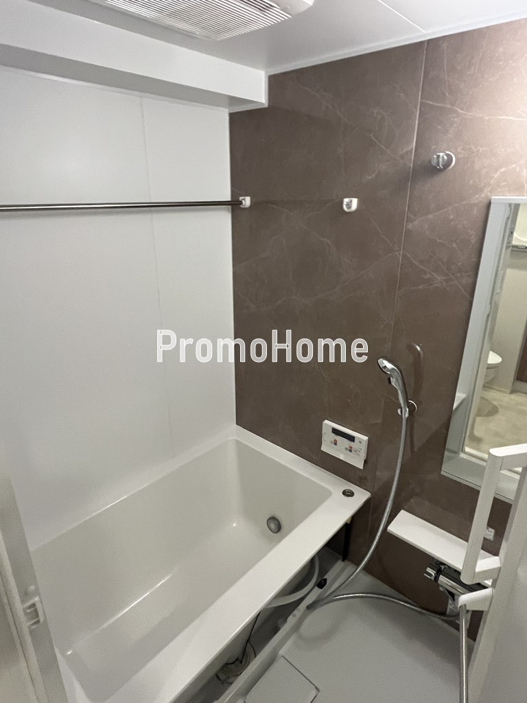 ジオエント秋葉原の浴室