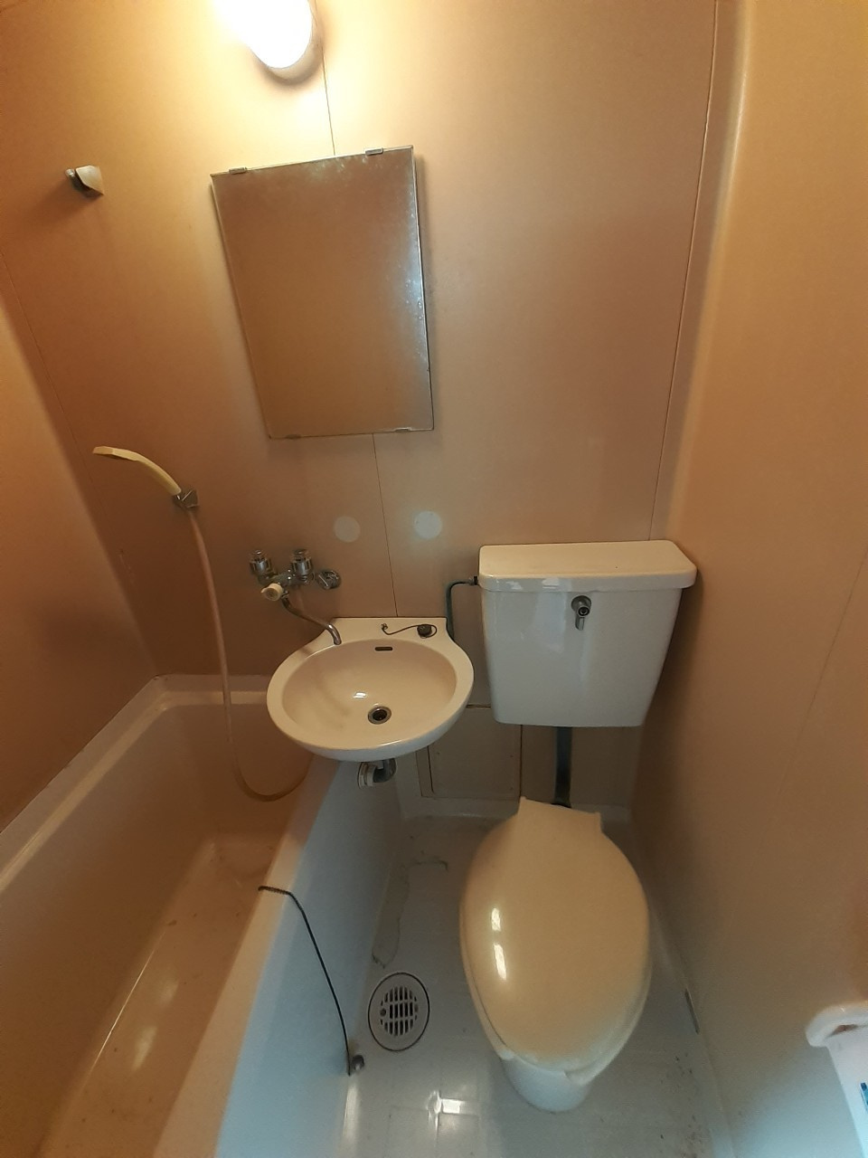 ベルハイツ長瀬A棟のトイレ|コンパクトで使いやすいトイレです