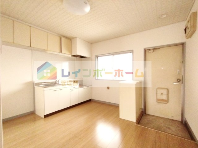 ボナール松本の玄関|別部屋参考画像です