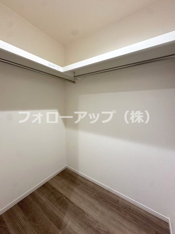 貝塚市三ツ松5期3号棟の洋室|使い勝手のいい洋室です