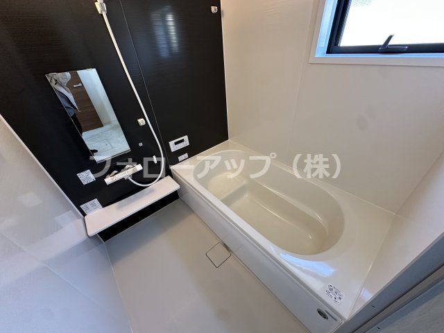 貝塚市三ツ松5期3号棟の浴室|落ち着いた空間のお風呂です