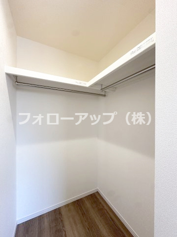 貝塚市三ツ松5期3号棟の収納|大きなものも収納できそうです