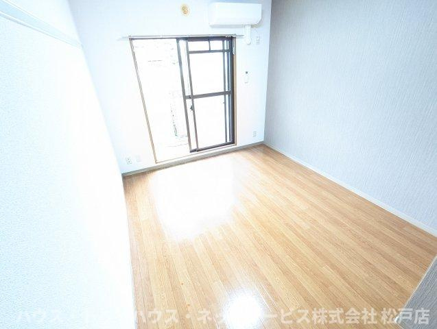 ビューラーヤマダの寝室