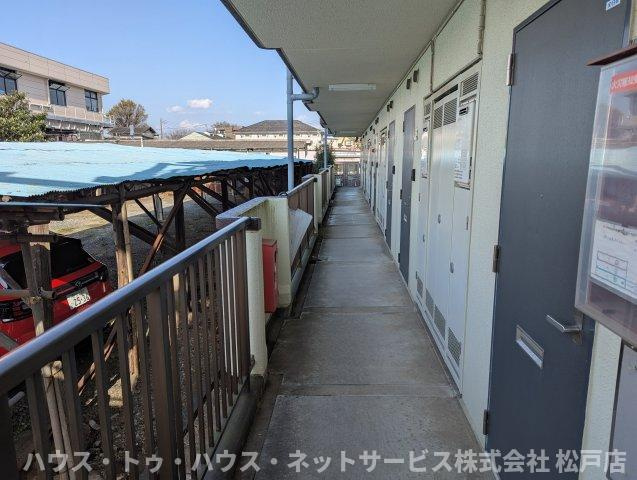 ビューラーヤマダのロビー