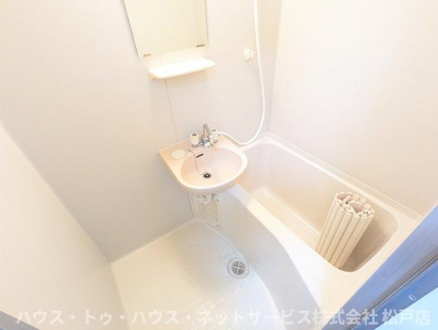 ビューラーヤマダの浴室