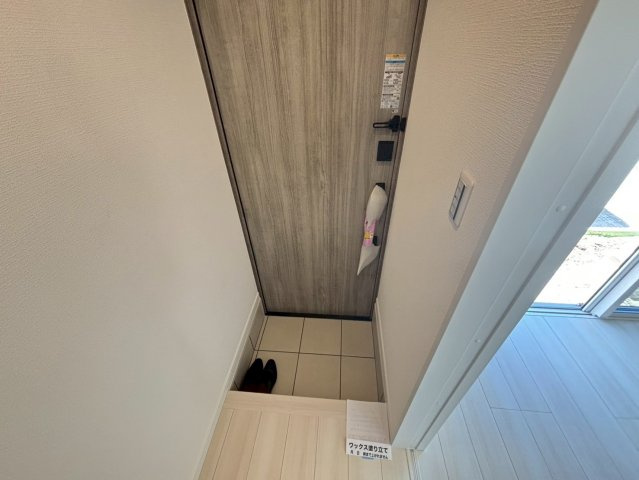 ソレイユビセレクト法蓮町Ｉの玄関