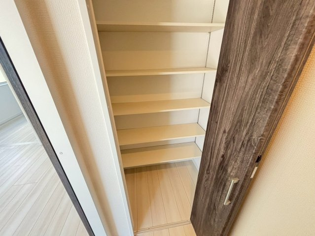 ソレイユビセレクト法蓮町Ｉの収納