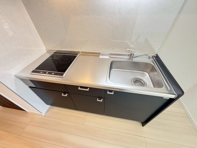 ソレイユビセレクト法蓮町Ｉのキッチン