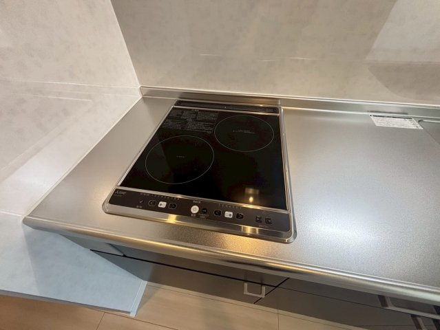 ソレイユビセレクト法蓮町Ｉのキッチン