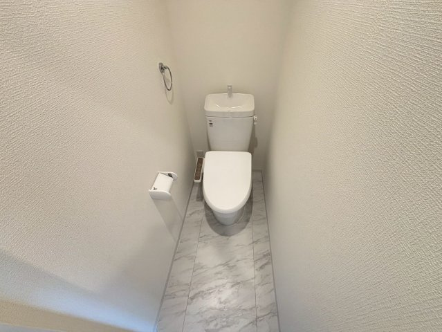 ソレイユビセレクト法蓮町Ｉのトイレ