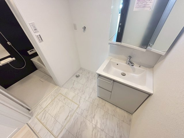 ソレイユビセレクト法蓮町Ｉの洗面所