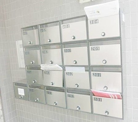 イクス中野のエントランス