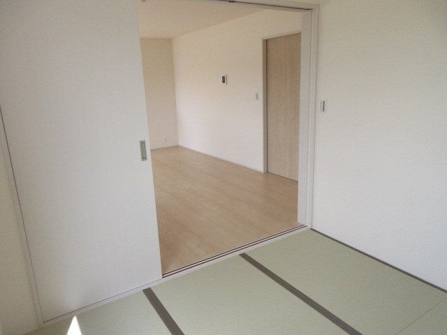 【仲介手数料無料】新築戸建　熊谷市中恩田467-1（全3棟）の和室