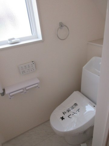 【仲介手数料無料】新築戸建　熊谷市中恩田467-1（全3棟）のトイレ