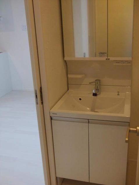 ＨＹ四谷の独立洗面台|※別室参考写真