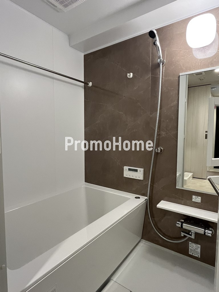 ジオエント秋葉原の浴室