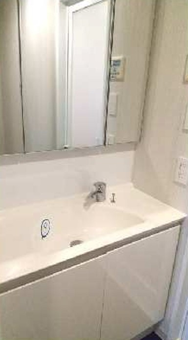 カスタリア三宿の独立洗面台