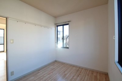 【子供部屋】 | メゾンド秋桜A | 子供部屋としても使い勝手の良いお部屋です