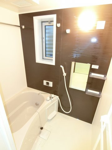 works KRMの浴室|日々の疲れを癒すお風呂付です