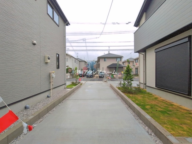 所沢市東狭山ケ丘3丁目・全5棟　新築一戸建　2号棟の駐車場