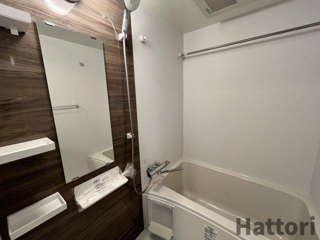 セレニテ夕陽丘エクラの浴室