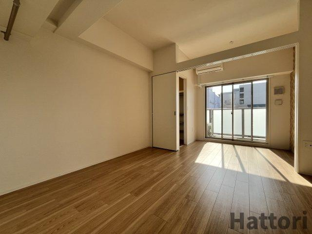 セレニテ夕陽丘エクラの居間・リビング