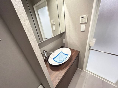 【独立洗面台】 | レジディア中延 | 使いやすい独立洗面台です