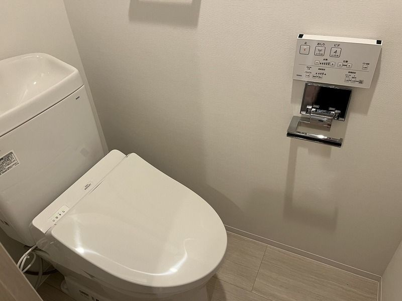 レガリス明大前 のトイレ