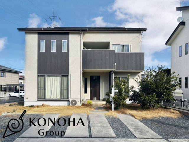 【中古戸建】太田市龍舞町の外観|■外観｜庭付き一戸建てならお子様やペットが走り回っても大丈夫！伸び伸びと遊び、過ごすことができます♪