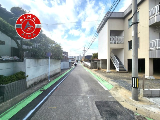福岡市南区長住5丁目第8-3棟（3号棟）の前面道路含む現地写真|前面道路です。
