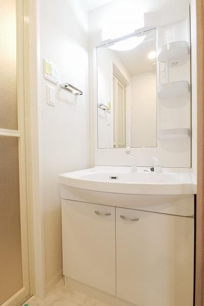 Ｎステージ本蓮沼の洗面所